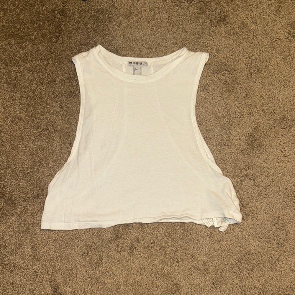 Women's White Sleeveless Top
